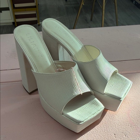 Liliana Shoes - Liliana Cream Platform Heels